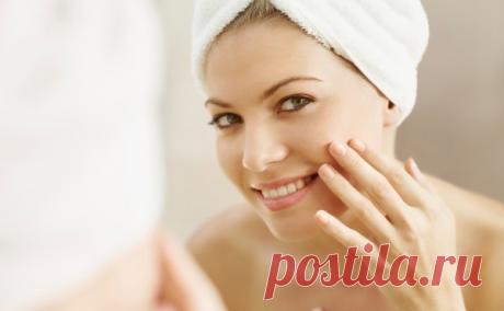 Эффективные домашние маски для лица
Глядя на себя в зеркало, замечаешь ярко выраженные морщинки и тусклый цвет кожи. И это, несмотря на то, что пользуешься дневными и ночными кремами для лица. Значит, требуется подпитать уставшую кожу.…