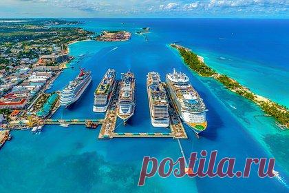 Туристку нашли бездыханной в заполненной кокаином каюте круизного лайнера. Американскую туристку нашли бездыханной в заполненной кокаином каюте круизного лайнера рядом с островом Большой Багама. 27-летняя женщина из Флориды была обнаружена без сознания в понедельник, 11 марта. Медицинский персонал корабля пытался оказать ей первую помощь, однако констатировал, что она не выжила.