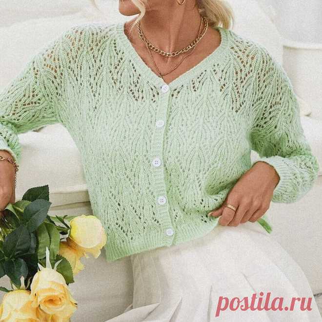 Ажурная кофта в мятном оттенке