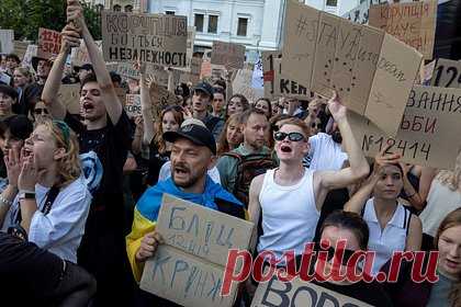 На Западе рассказали о массовом отказе украинцев бороться за Зеленского