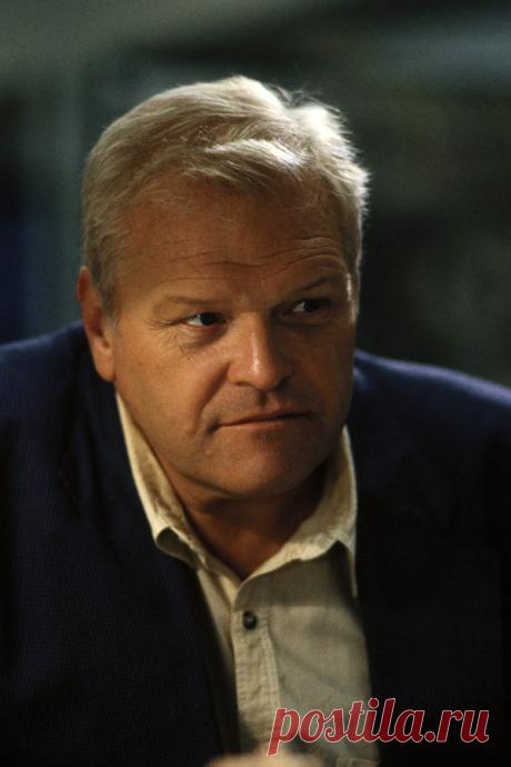 Брайан Деннехи, 9 июля, 1938
• 15 апреля 2020