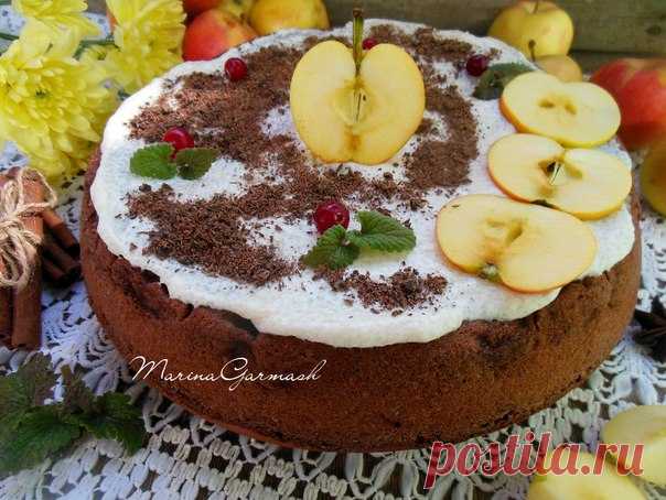 Шоколадная шарлотка с яблоками 

автор Марина Гармаш 

Сегодня спешу поделится с вами еще одним вариантом сладкой выпечки, шоколадной шарлотки с яблоками. Этот пирог обязательно понравится любителям шоколада. Нежный, воздушный бисквит прекрасно сочетается с ароматной яблочной начинкой. Приготовить такой пирог можно из самых доступных ингредиентов. Рекомендую и вам попробовать! 
Показать полностью…