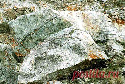 Серпентин (змеевик) :: Свойства камней и минералов