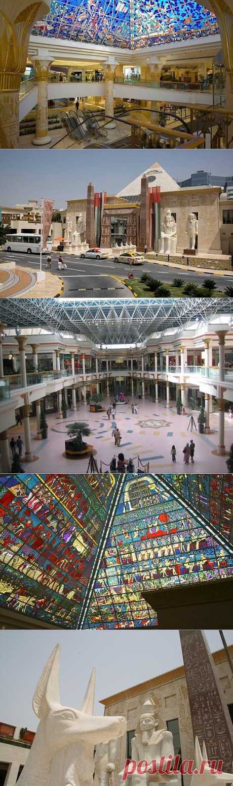 Wafi City в Дубае, Объединенные Арабские Эмираты.