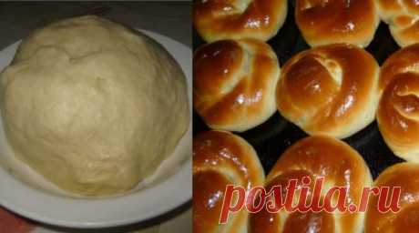 Хотите сдобной выпечки?! Тогда сохраните себе эту подборку рецептов для булочек!
С такими быстрыми рецептами найти время на домашнюю выпечку сможет даже самая занятая хозяйка! Сохрани рецепты!
1. Булочки на йогурте
Ингредиенты:
350г муки,
300г йогурта,
1 ст.л. растительного мас…
