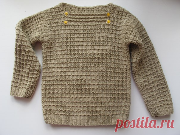 Вязала по описанию с сайта http://parijanka.info/2010-01-25-12-47-41/4778-pulove..
Пряжа YarnArt Jeans 50г/160м, ушло 4 мотка, спицы №3. На возраст 3г(по описанию брала расчет на 4г, по плотности вязания количество петель совпало)