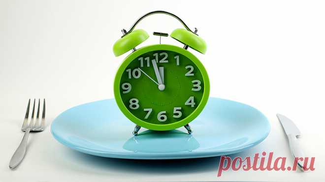 Активация процессов восстановления клеток тела может укрепить здоровье и повысить благополучие АУТОФАГИЯ — это процесс «самопоедания», при котором ваше тело переваривает поврежденные клетки. Это процесс очистки, который способствует пролиферации новых, здоровых клеток.