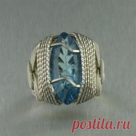 Кольца с камнями сваровски фото.|Кольца, обручальные, печатки, с камнями - золото, серебро.