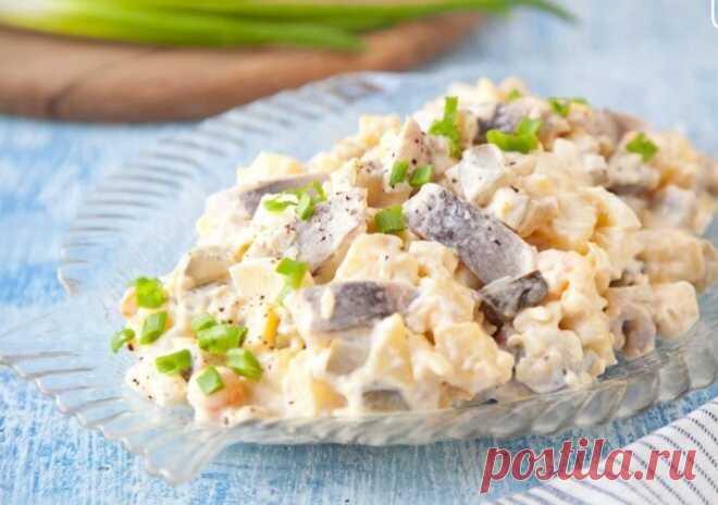 Если Шуба надоела: Норвежский салат с селедкой готовлю к празднику и не только: со стола разлетается, а Шуба стоит одиноко в сторонке | В саду у Валентинки | Дзен