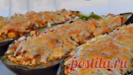 Баклажаны, фаршированные овощами 
Необходимые ингредиенты

Баклажаны – 2 шт
Сыр тофу – 250 г
Шампиньоны – 100 г
Лук – 1шт
Перец болгарский зеленый, красный – по 1 шт
Чеснок – 2 зубчика
Помидор – 3 шт
Сыр Моцарелла – 50 г
Соль, перец …