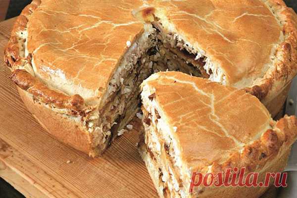 Курник с картофелем. Вкусный и сытный

Очень нравились мне бабушкины пироги, курники и ждала с нетерпением, когда же они приготовятся. Делюсь рецептом готовки курника, очень вкусного и сытного блюда.