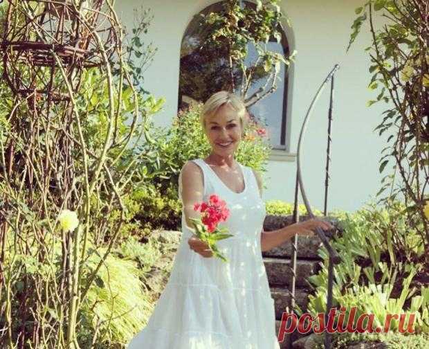 Наталья Андрейченко - именинница: яркие роли и личная жизнь Мэри Поппинс советского кино