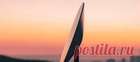 Государственная Дума РФ рассматривает вопрос о введении соответствующих штрафных санкций в отношении физических и юридических лиц в стране, которые решат использовать интернет Starlink, предоставляемый Илоном Маском. Предлагаемый закон направлен на предотвращение доступа к сети через сервисы SpaceX Starlink, OneWeb или другие нероссийские спутниковые созвездия, которые находятся в процессе эксплуатации или в стадии разработки. Штраф за Starlink — сколько придется заплатить? Согласно…