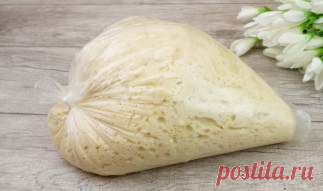 Если хочу вкуснейших пирожков, готовлю Тесто по рецепту, который достался мне от мамы (аппетитные, хрустящие, не впитывают масло при жарке). | Готовим с Калниной Натальей | Дзен