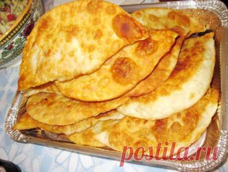 Сочные чебуреки — вкусно и просто | Мама знает...