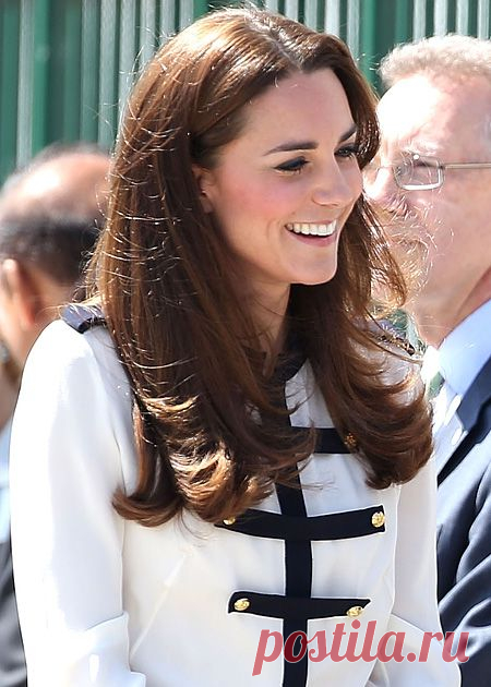 Герцогиня Кэтрин посетила парк, где во время войны работала ее бабушка, HELLO! Russia