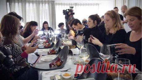 Ничего особенного. Просто курсы фотографии еды в instagram.