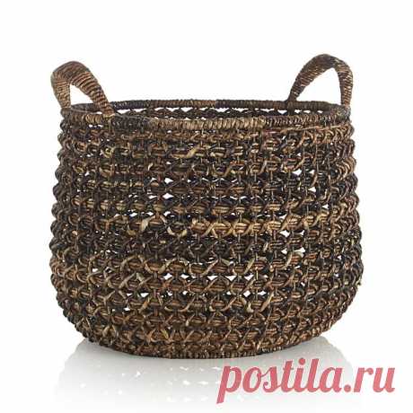 Medium Zuzu Basket with Handle | Crate and Barrel