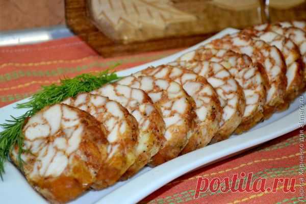 "Мраморный" рулет из куриного мяса