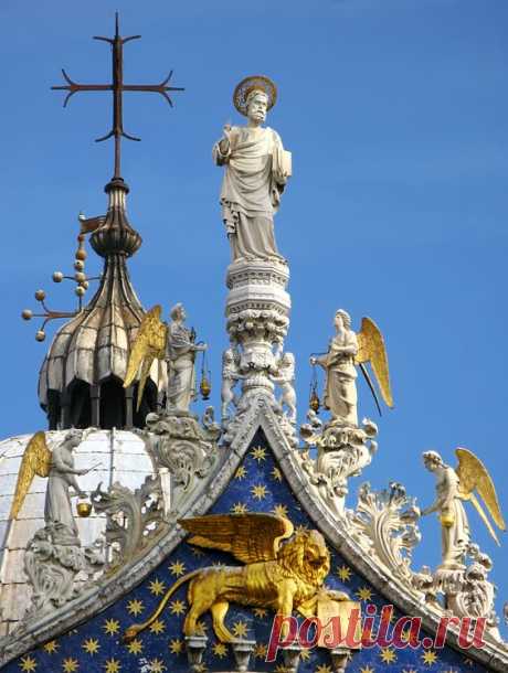 Пользователь Maya Heath сохранил этот пин на доску «Venice».  San Marco Cathedral  |  Pinterest