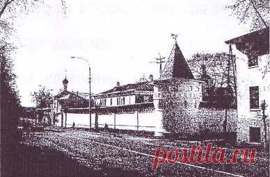 Улица Большевистская