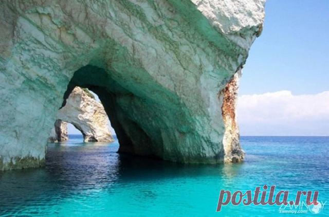 Голубые пещеры — Закинф, Греция.