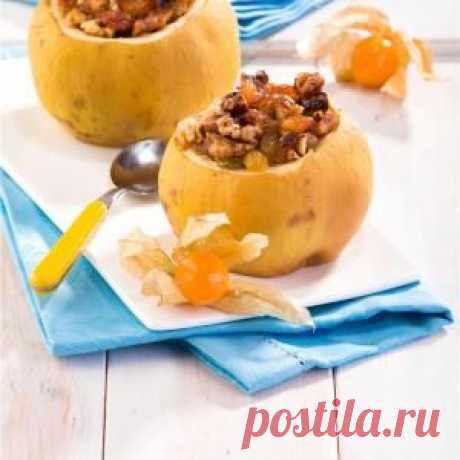 Сладкая айва, фаршированная орехами и изюмом - Еда - msn