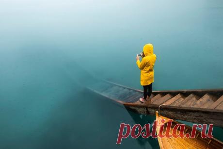 Вещи, которые стоит держать в секрете

Исследователь восточной культуры Вячеслав Рузов в своей очередной статье обратился к опыту индийских мудрецов. Он рассуждает о том, что такое тайна и о чем на самом деле не стоит распространяться на публике.

1. Первое, о чем не следует распространяться — это свои далеко идущие планы. Помалкивайте до тех пор, пока этот план не исполнится. Любые наши идеи не только не идеальны, в них огромное количество слабых мест, по которым очень ле...