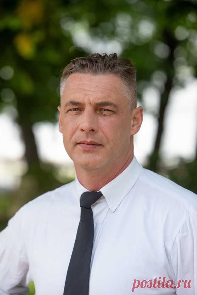 Антон Батырев