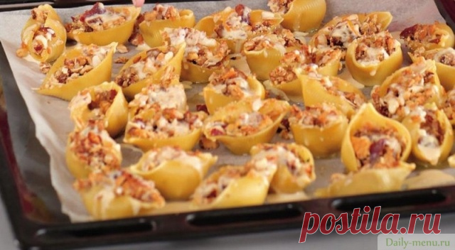 Ракушки с ореховой начинкой и кремом