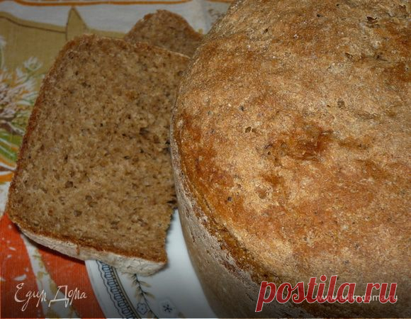 Домашний ржаной хлеб. Ингредиенты: ржаная мука, пшеничная мука, соль Как мы все соскучились по качественному, натуральному, вкусному хлебу без добавок, улучшителей, ароматизаторов и т.п. А как пахнет дома, когда пекут хлеб. Я нашла выход для своей семьи. Первый удачный рецепт домашнего хлеба нашла у Ю.Высоцкой http://www.edimdoma.ru/recipes/1794 Предлагаю несколько вариаций на тему классического хлеба. Соотношение видов муки может быть различным по Вашему вкусу.