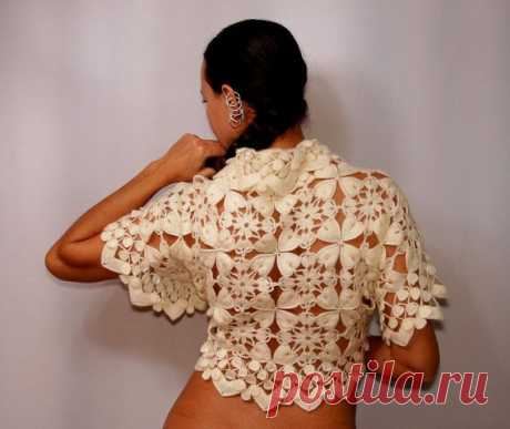 Stunning Nights of Bosphorus / Ivory Bridal Shrug by lilithist