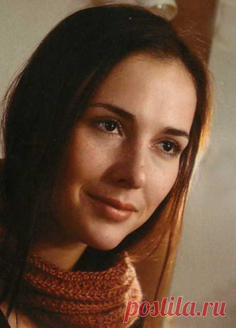 Елена Панова