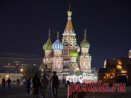 Экскурсии по Москве и Подмосковью.
