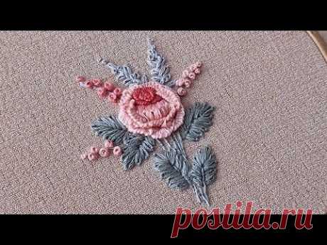 Bouquet of Rose Embroidery in detail