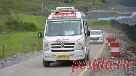 В Индии 17 человек погибли при обрушении строящегося моста. По меньшей мере 17 человек погибли в результате обрушения строящегося железнодорожного моста в Индии. Читать далее