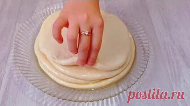 ГОТОВЛЮ УЖЕ ВТОРОЙ ДЕНЬ!!! Смешайте Муку Манку и Кефира! Обалденно Вкусный Завтрак на Столе!!