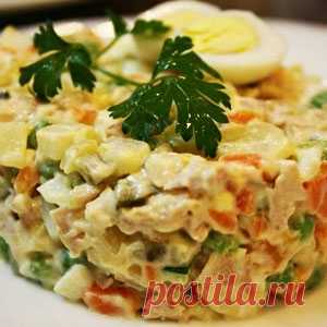Салат крабовый с маринованными грибочками