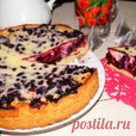 Заливной пирог с жимолостью Кулинарный рецепт