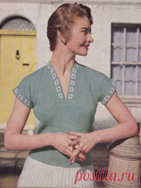 I can't make this sort of thing up peeps, the rough title of this jumper is called 'The Pretty Look'.  Today's pattern comes from the July 1954 edition of Stitchcraft.  I picked out this pattern es...