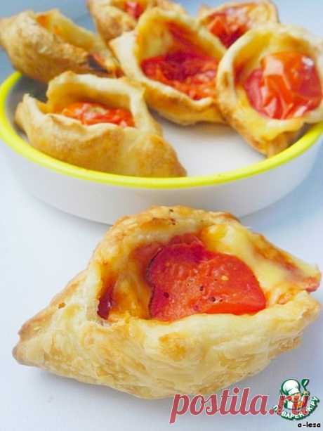 Пирожки-закуска &quot;Помидорка&quot;