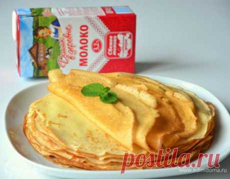 Очень тонкие блины. Ингредиенты: молоко, яйца куриные, сливочное масло