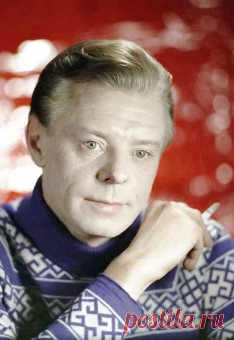 Глеб Стриженов, 21 июля, 1925
 • 4 октября 1985