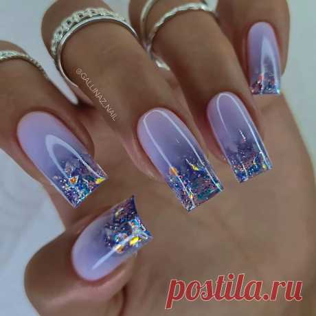 Маникюр с блестками