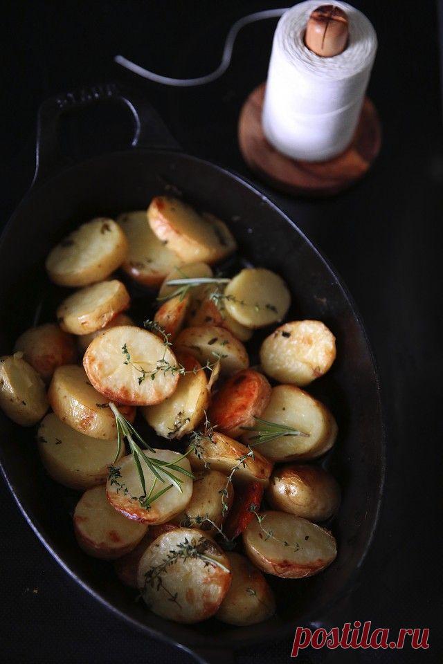 Картофель с розмарином по рецепту Джейми Оливера » Рецепты » Кулинарный журнал Насти Понедельник. Кулинарные рецепты с фото.