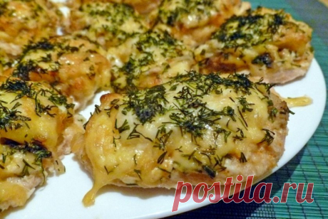 Грудка с шампиньонами в духовке: самые вкусные рецепты куриного филе с сыром и помидорами