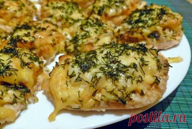 Грудка с шампиньонами в духовке: самые вкусные рецепты куриного филе с сыром и помидорами