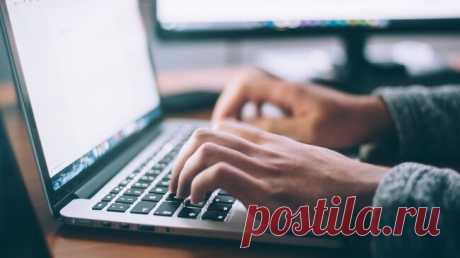 Guardian узнала, как британские подростки используют ИИ-ботов