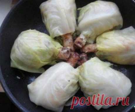 Голубцы на куриных ножках. Такой вкуснятины я никогда не ела! Голубцы на куриных ножках. Такой вкуснятины я никогда не ела!
Девочки, нашла замечательный рецепт. Необычное и очень вкусное блюдо — завернутые в капустный лист куриные ножки с рисом.
Вчера приготовил…