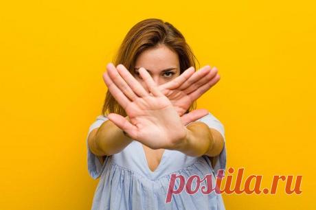 Типичные ошибки жен в браке
Счастливый и крепкий союз никогда не бывает случайным. Такой брак — результат кропотливой работы, где трудиться должны обе стороны. Но ситуации бывают разные. Иногда женщина, сама того не замечая, начинает раскачивать лодку семейной жизни из стороны в сторону. И тогда над отношениями нависает угроза. Среди типичных ошибок жен в браке можно выделить следующие: Соперничество Семья […]
Читай пост далее на сайте. Жми ⏫ссылку выше